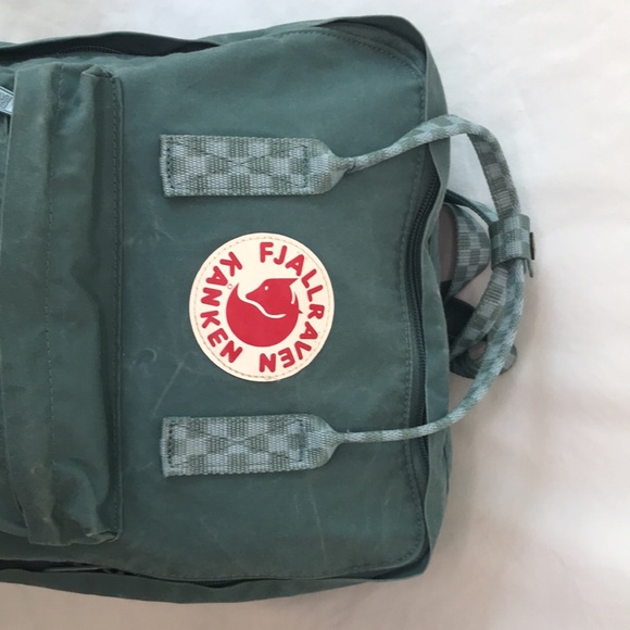 Fjallraven Kanken backpack, green, checker straps - Picture 2 of 13